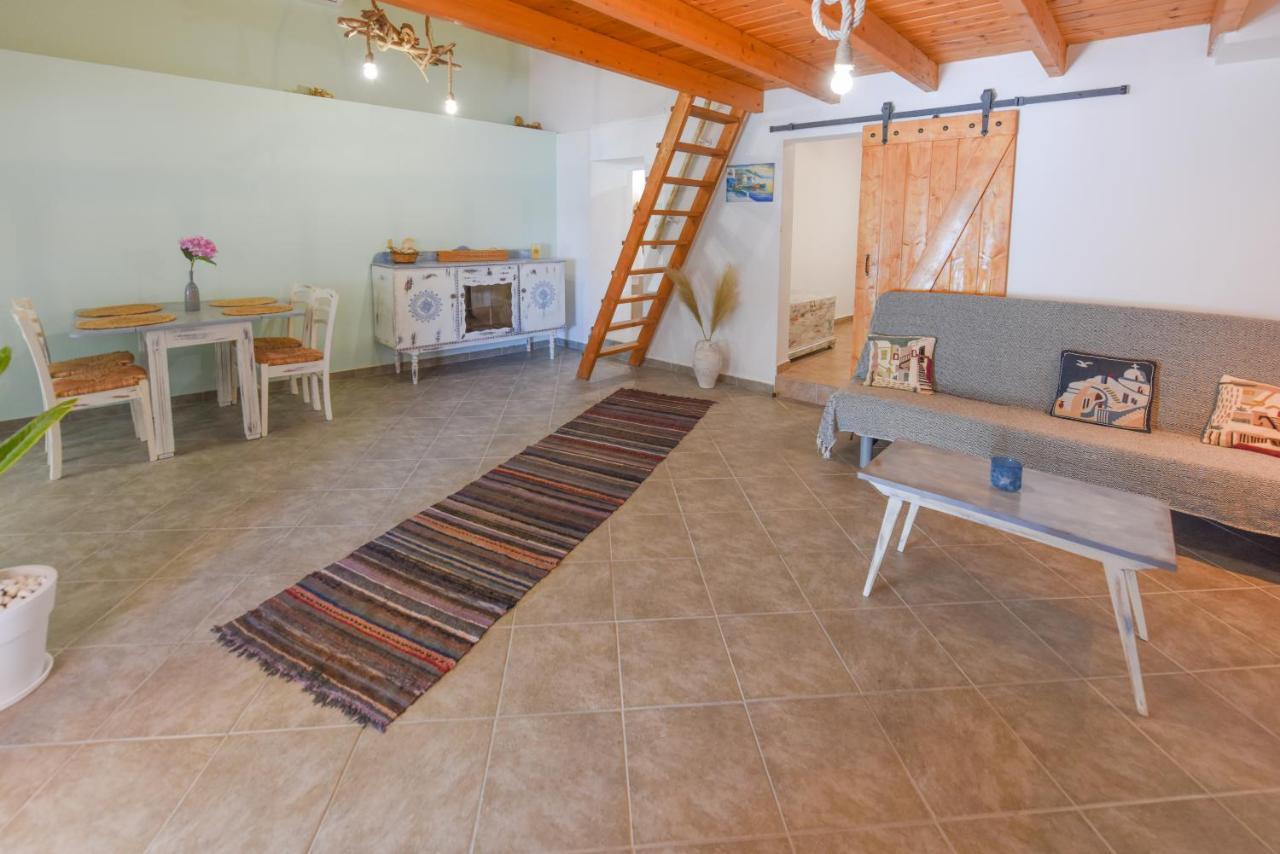Merabello Beach House Poseidonion Экстерьер фото